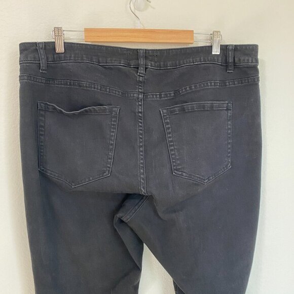 Lane Bryant Black Signature Fit Mid-Rise Skinny Jeans size 18 with Flex Magic - Picture 6 of 9